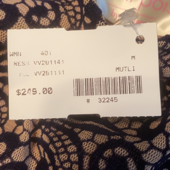 Sleeveless Dress, with matching jacket - Picture 7 of 7